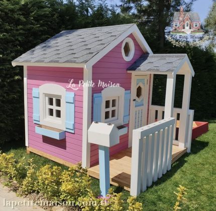 Little Pink Cottage 0615